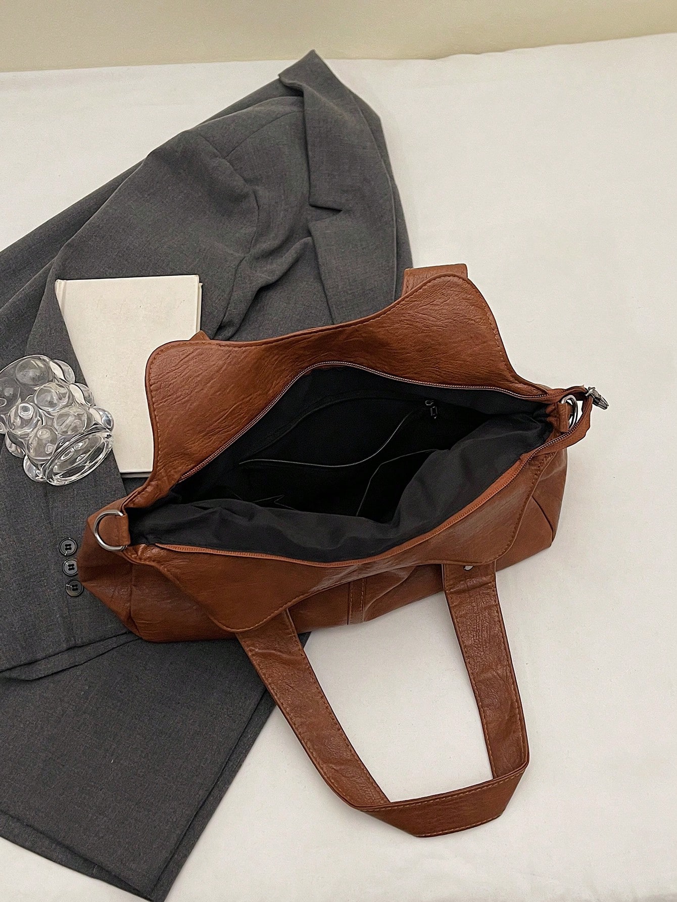 Contrast Textured Tote Bag – Versatile Large-Capacity Handbag - Image 4