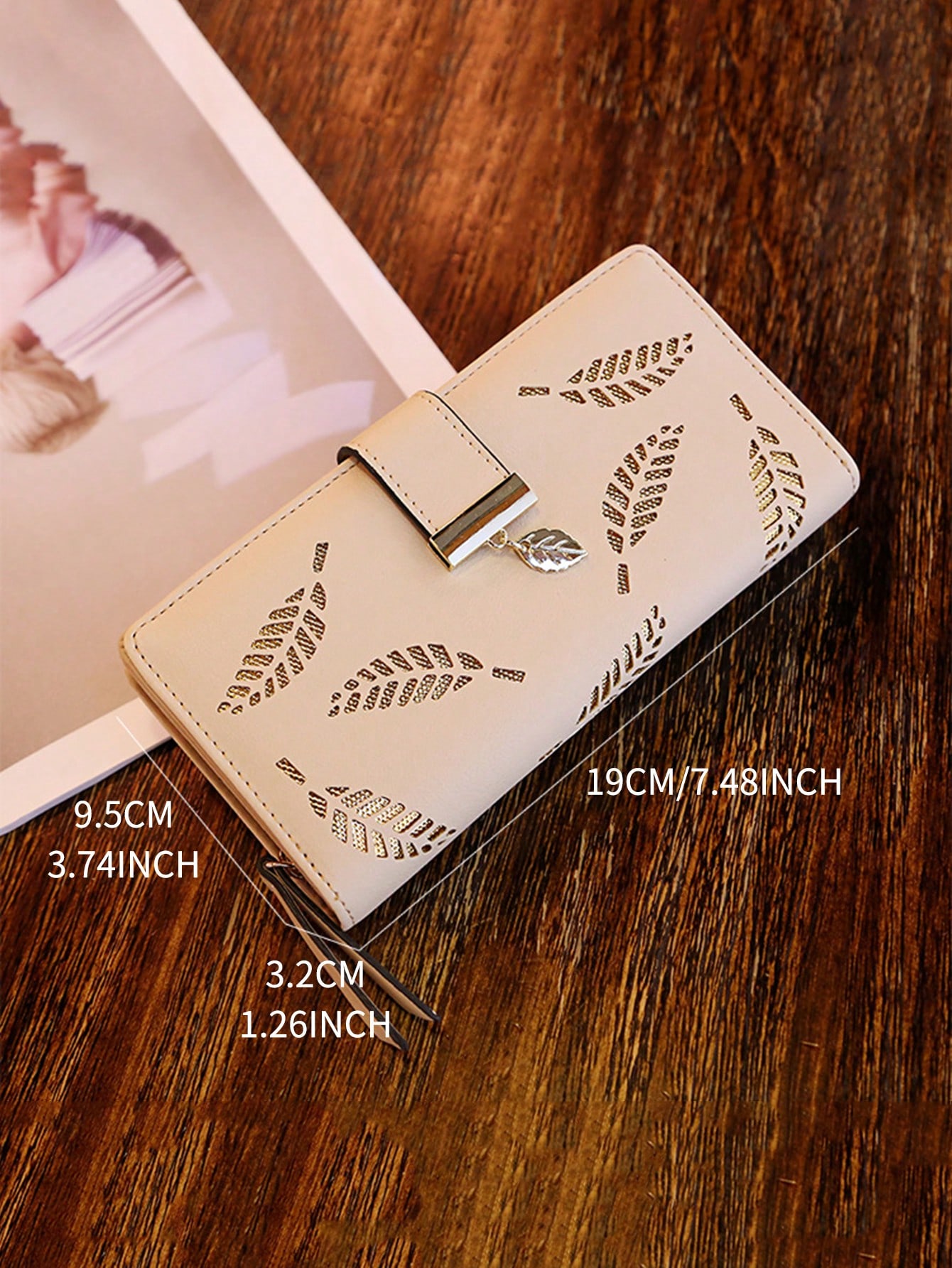 Hollow Leaves Women's Wallet – Zipper Card & Money Holder with Wristlet - Image 3