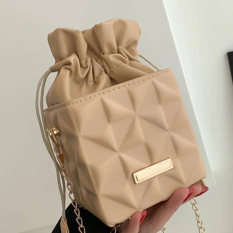 Mini Geometric Embossed Chain Box Bag – Drawstring Design