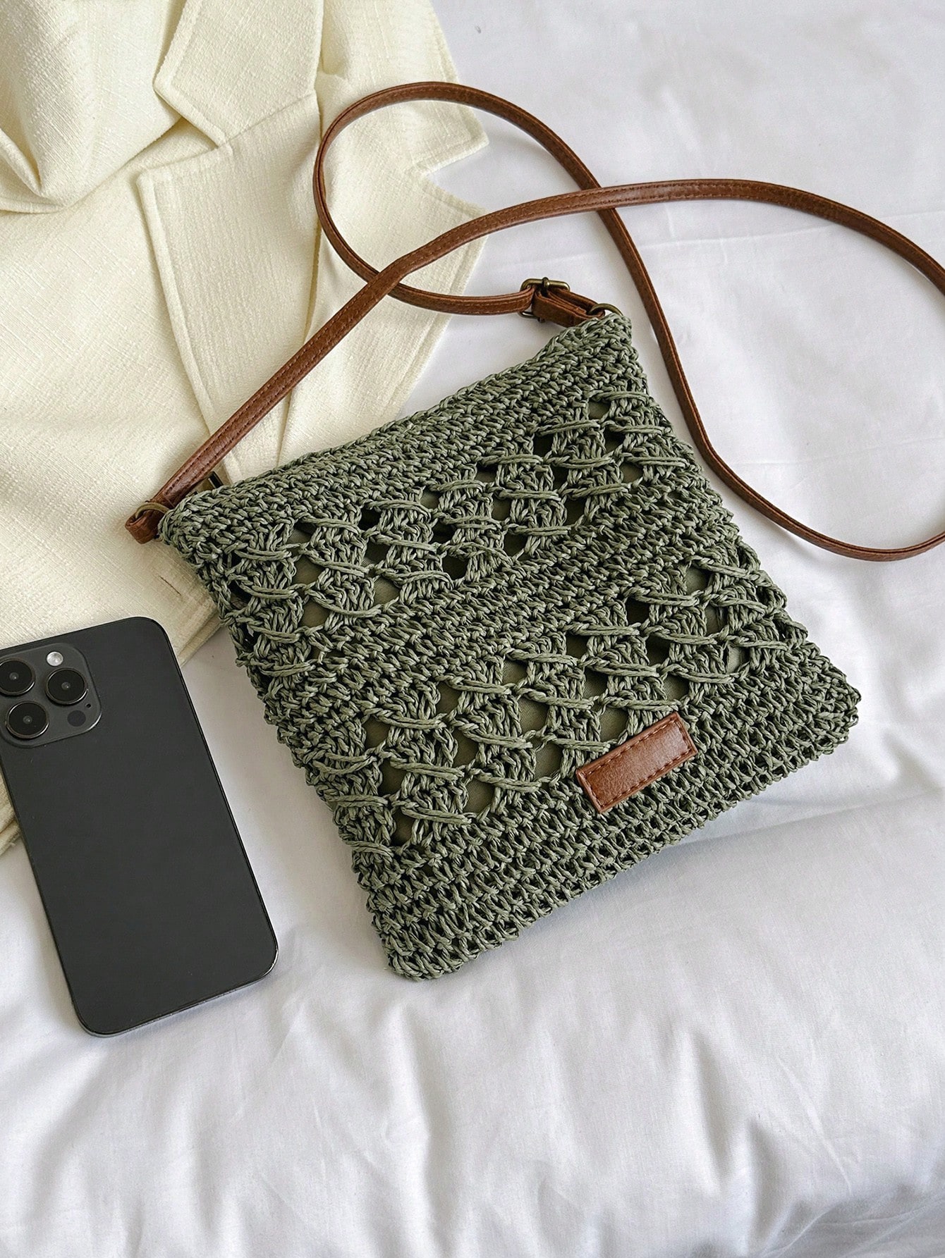 Simple Minimalist Handwoven One-Shoulder Crossbody Bag - Image 3