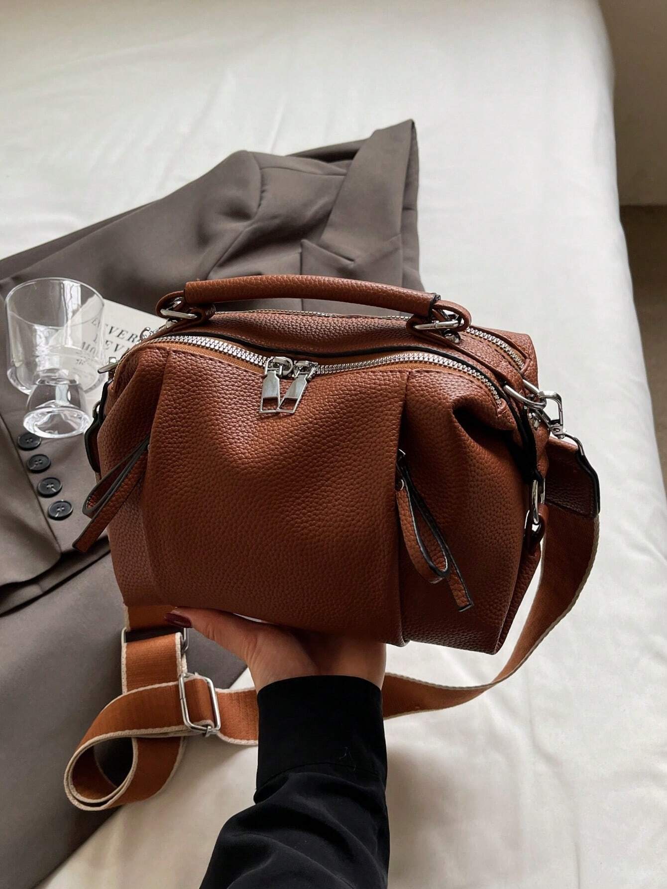 Vintage Minimalist Elegant Women's Handbag - Image 7