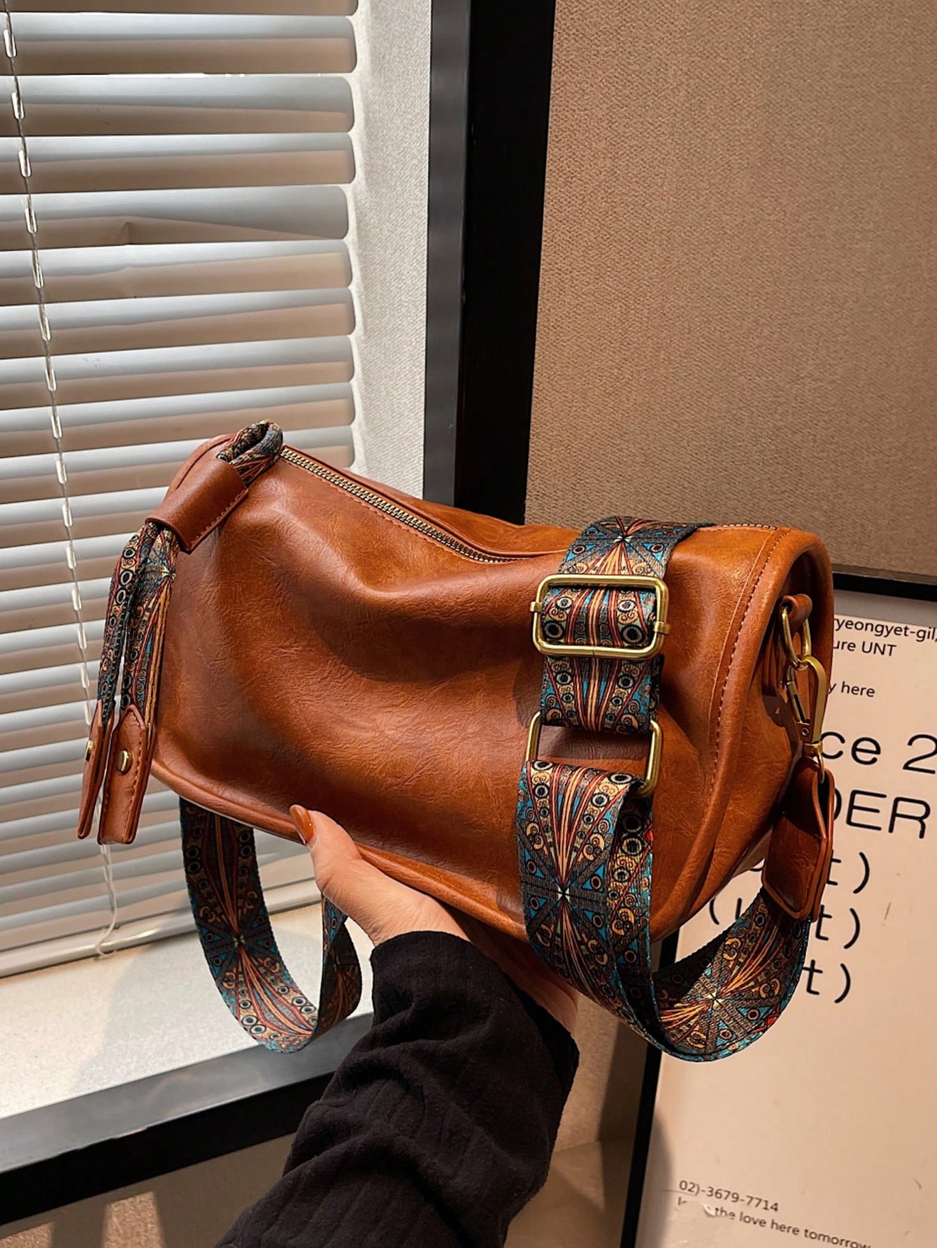 Women’s Geometric Pattern Strap Soft Casual Crossbody Bag